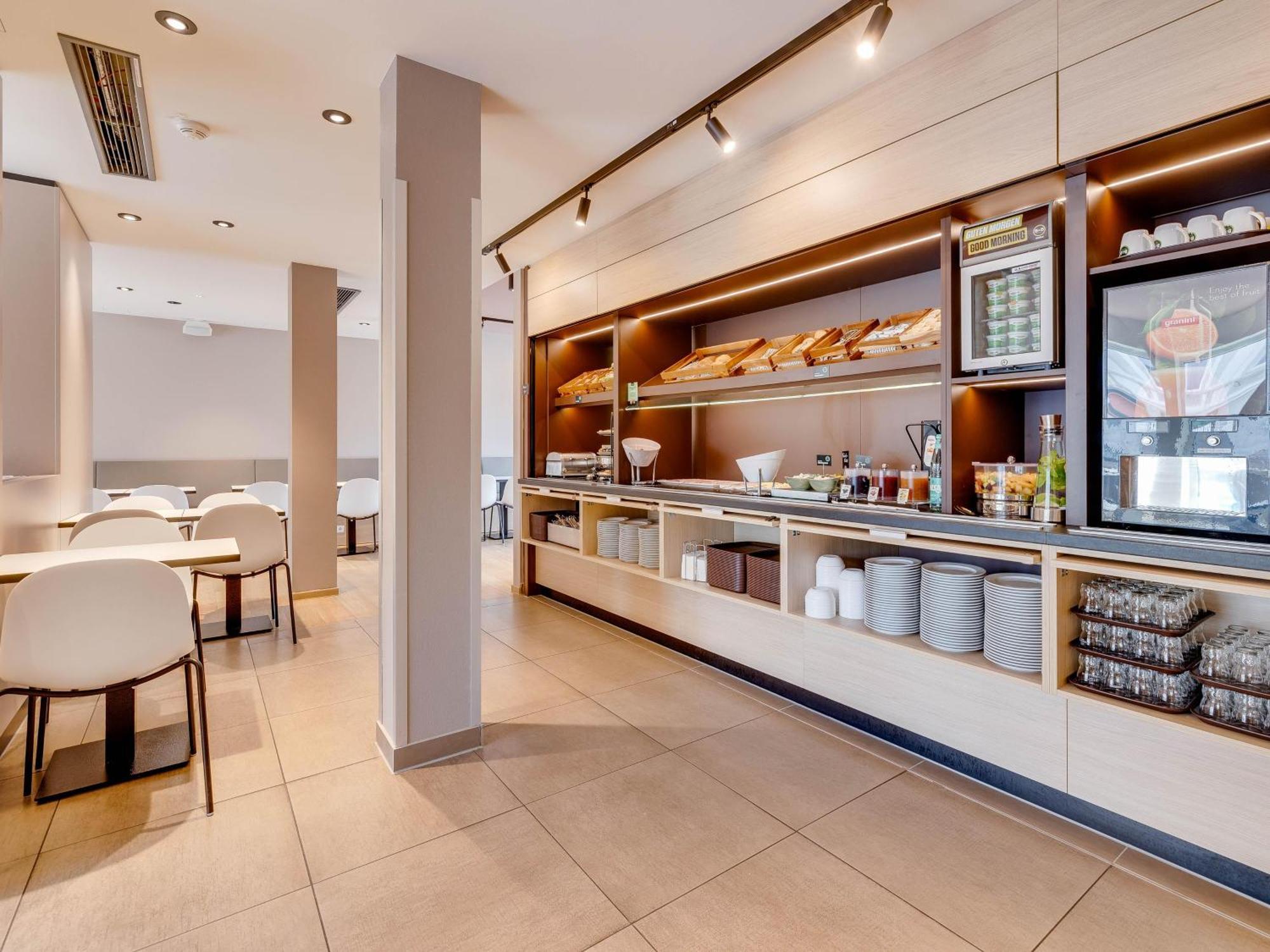 B&B Hotel 올덴부르크 외부 사진